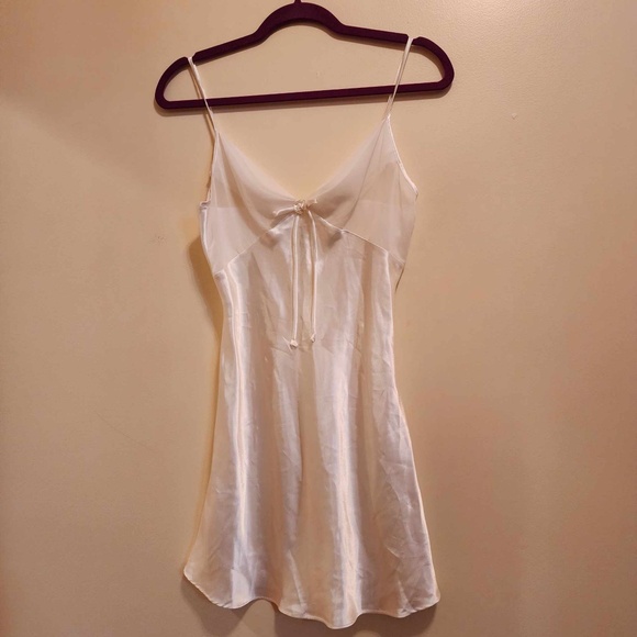 Chadwicks Intimates White Chemise S - Picture 1 of 4